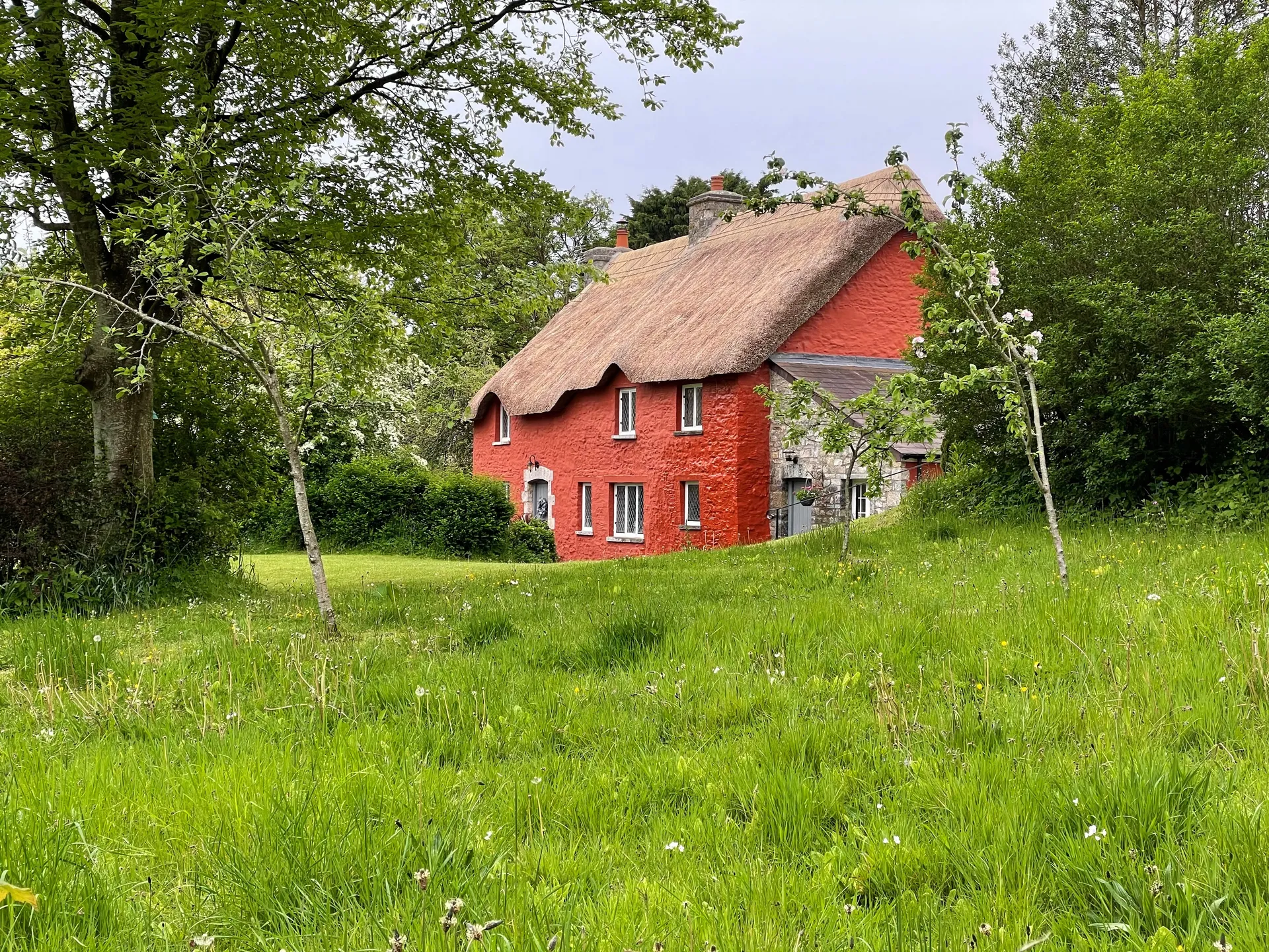 Wellingtonia Cottage — a Listed residential property on the estate